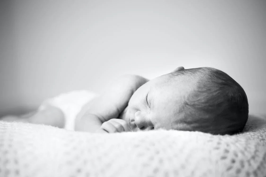 Colic: Symptoms, Diagnosis, & Tips - Legendairy Milk