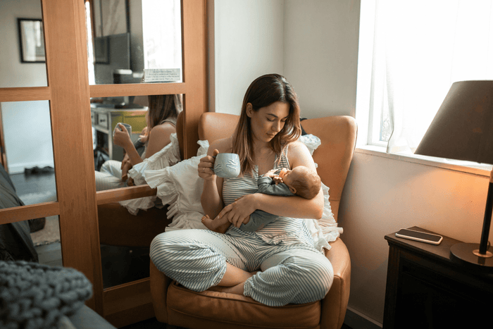 Sleep Deprivation, Mood & Motherhood: How They’re All Connected - Legendairy Milk